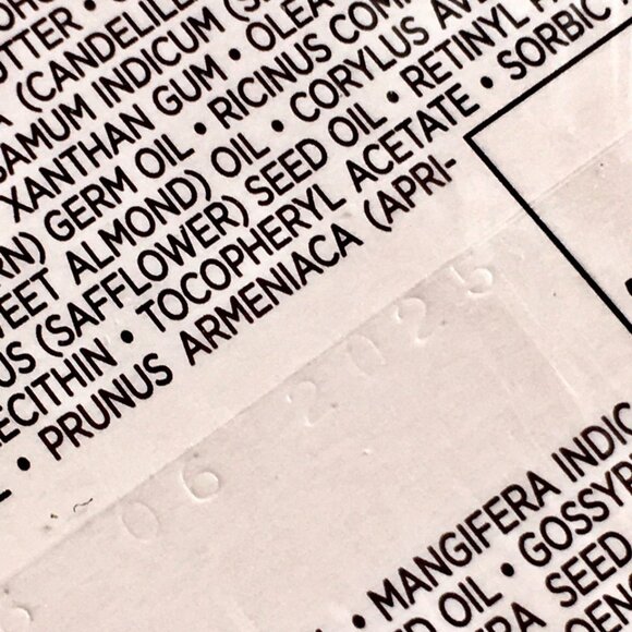 Reveal Your Beauty Riche Creme Intense Regenerating Care collector edition 50 yr - Picture 5 of 9